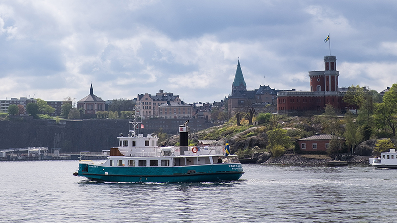 En pendelbåt i Stockholm