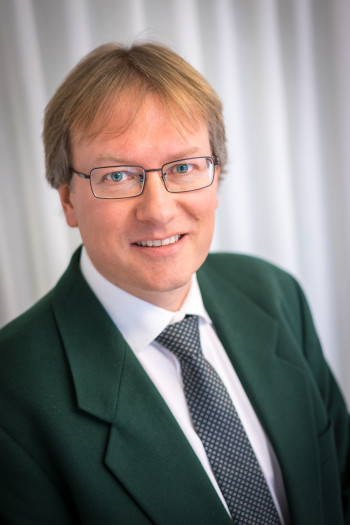 Mathias - Nätmarknadschef
